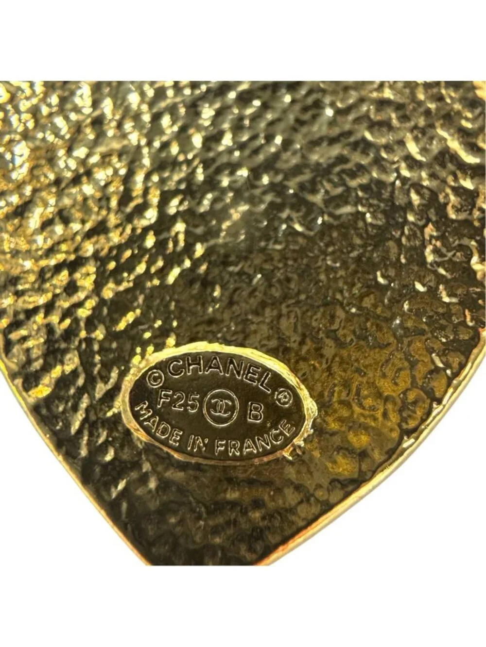 CHANEL brand color